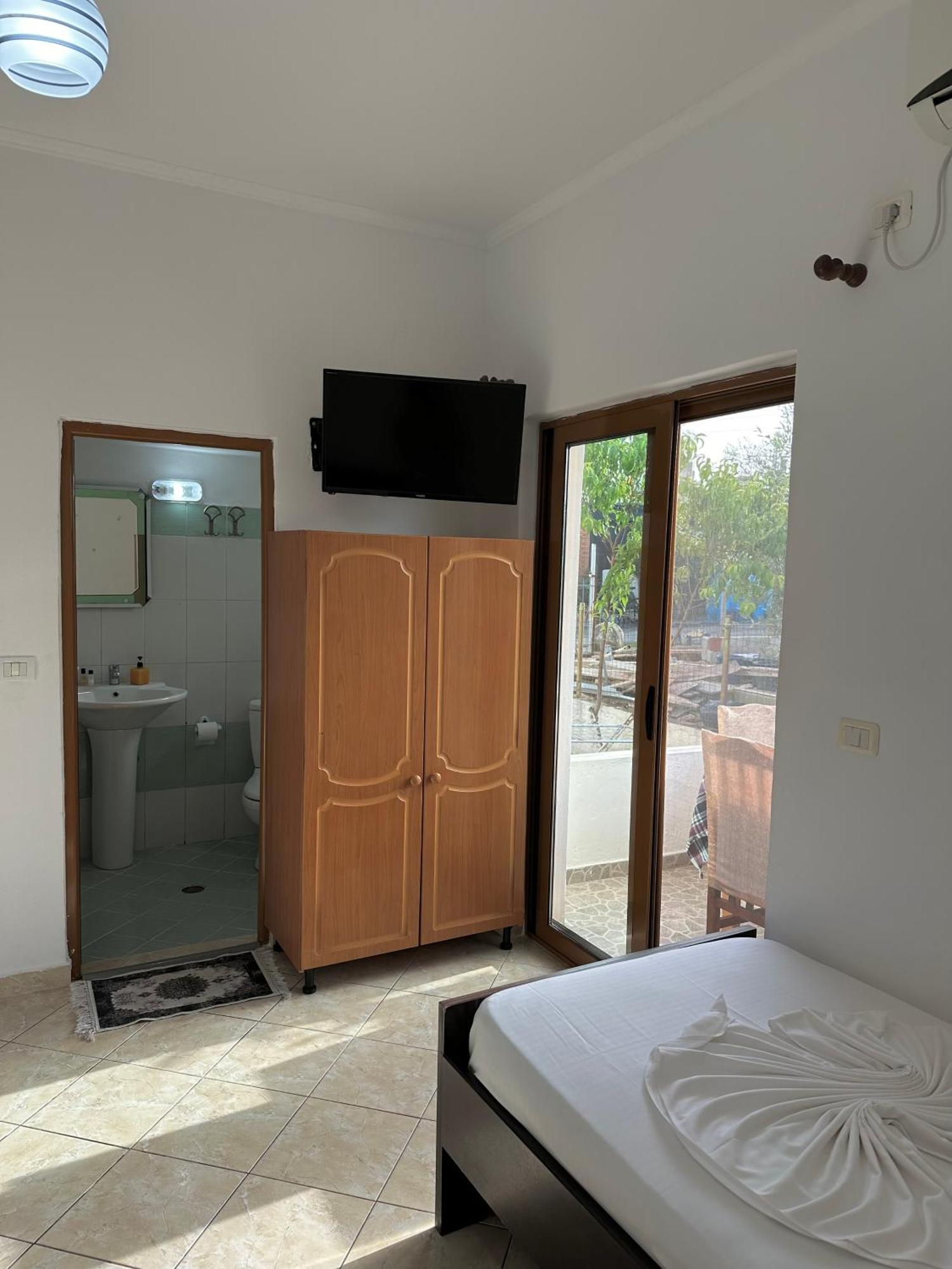 Villa Nelamari Ксамил Екстериор снимка